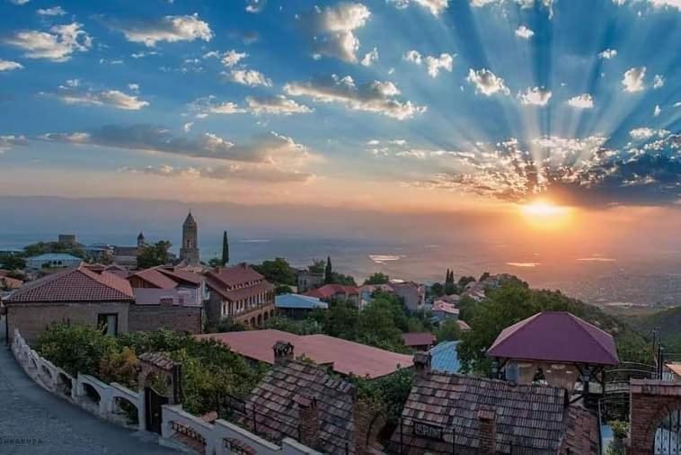 Tsitso & Soso Guesthouse Tsnori Ngoại thất bức ảnh